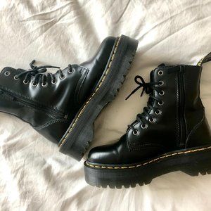 Dr. Martens Jadon Platform Boots, 7 (Barely Worn)